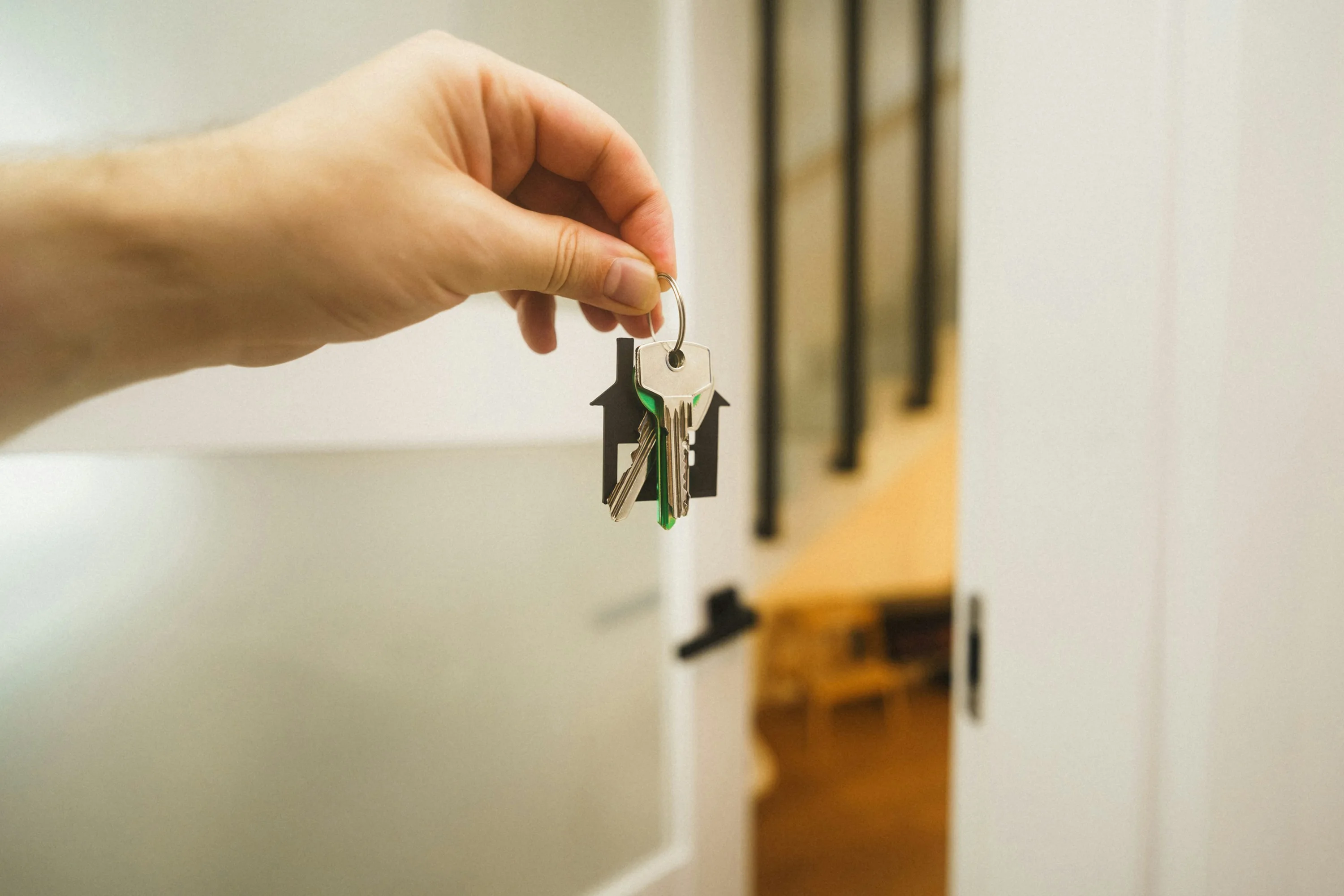 Move-in and move-out inspection coordination for Ontario rental properties